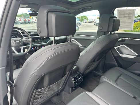 Used 2025 Audi Q3 2.0T Premium AWD/4WD image 29