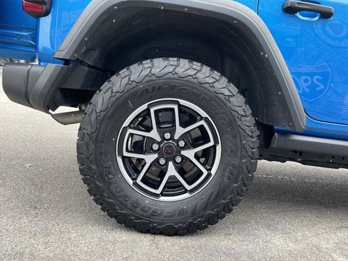 Certified 2024 Jeep Wrangler Unlimited Rubicon image 12