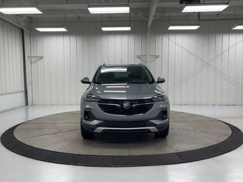 Used 2023 Buick Encore GX Essence w/ Experience Buick Package image 3