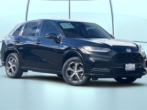 Certified 2023 Honda HR-V EX-L image 2