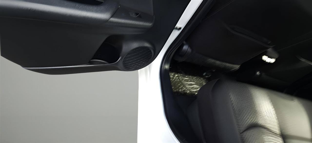 Used 2019 Toyota Prius LE FWD image 22