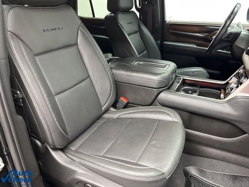 Certified 2022 GMC Yukon Denali image 26