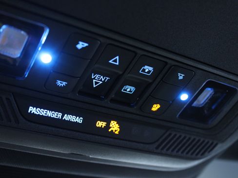 Used 2020 Ford Explorer Limited RWD image 25