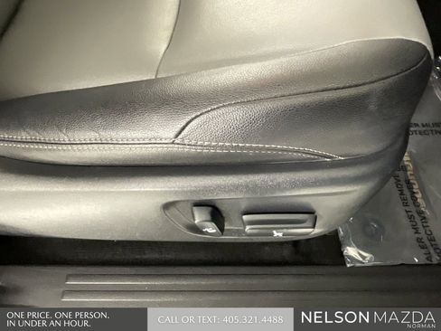 Used 2018 Toyota 4Runner SR5 Premium image 28