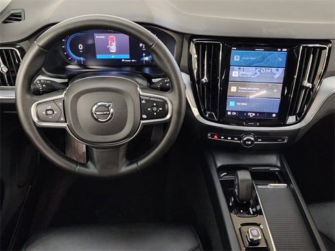 Used 2024 Volvo S60 B5 Core image 26