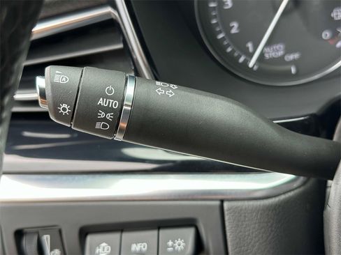 Certified 2025 Cadillac XT6 Premium Luxury w/ Platinum Package image 32