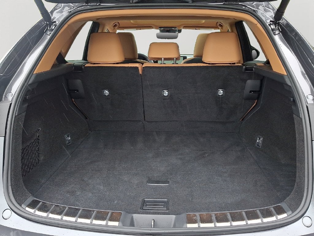 Used 2026 Lexus NX 350h AWD w/ Cold Area Package image 28