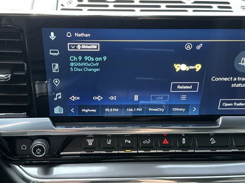 Used 2024 Chevrolet Silverado 2500 High Country w/ High Country Premium Package image 26