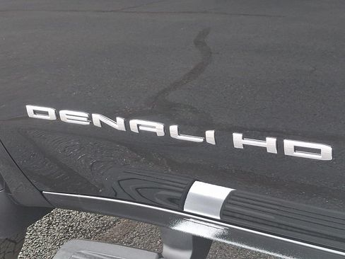 New 2026 GMC Sierra 2500 Denali AWD/4WD image 11