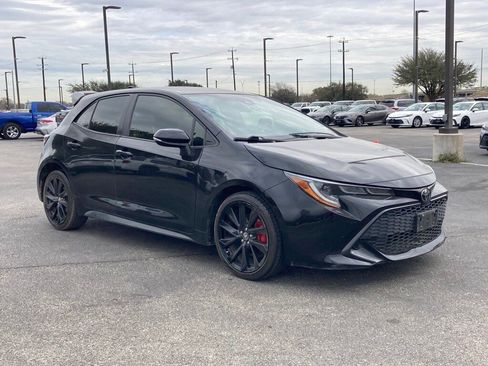 Used 2020 Toyota Corolla SE image 3