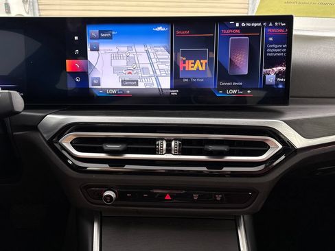 Used 2023 BMW i4 eDrive40 RWD image 18