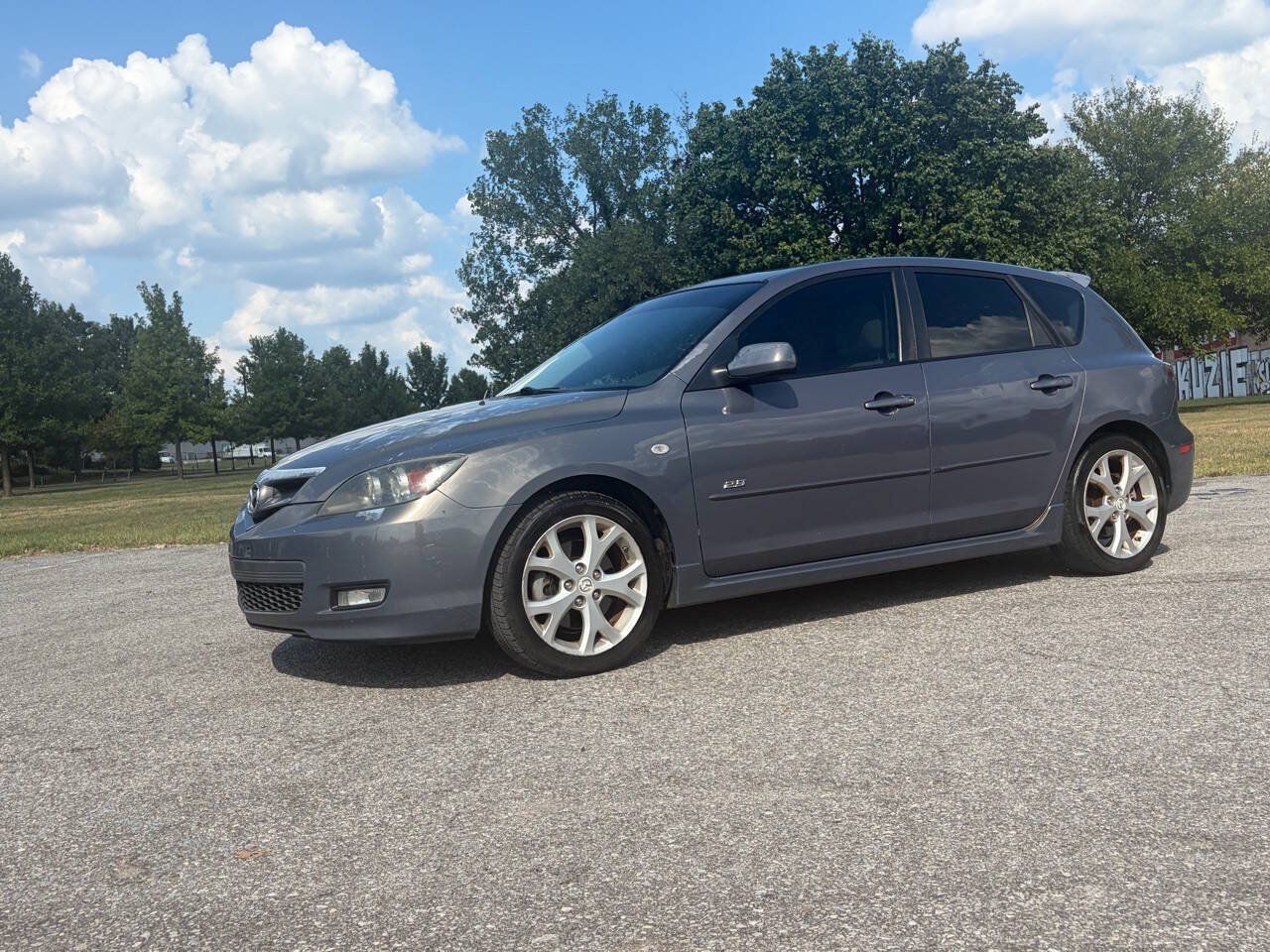 Used 2008 MAZDA MAZDA3 s Touring FWD image 2