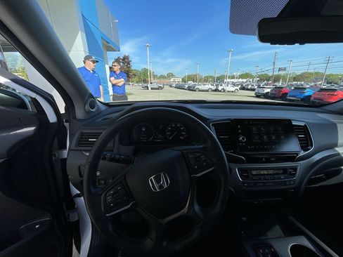 Used 2024 Honda Ridgeline RTL image 10