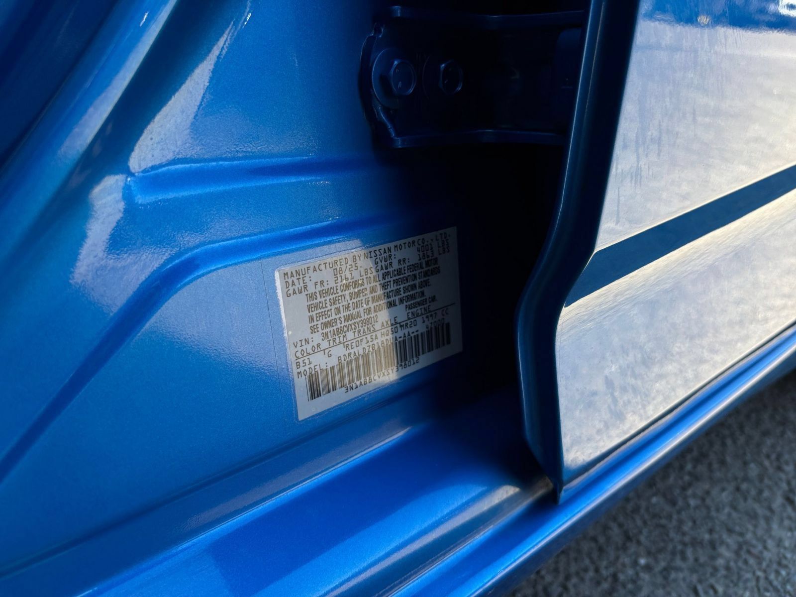 Used 2025 Nissan Sentra SV FWD image 27