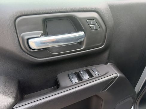 Used 2025 Chevrolet Silverado 1500 W/T AWD/4WD image 18