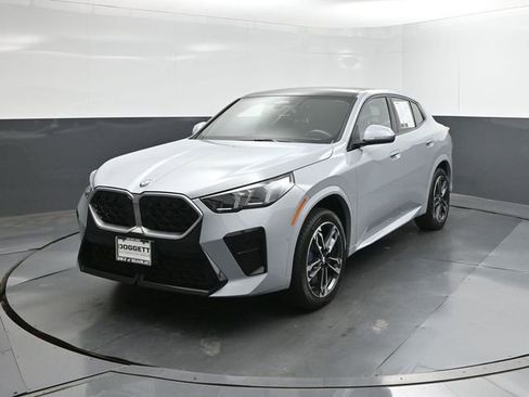 Used 2025 BMW X2 xDrive28i image 34