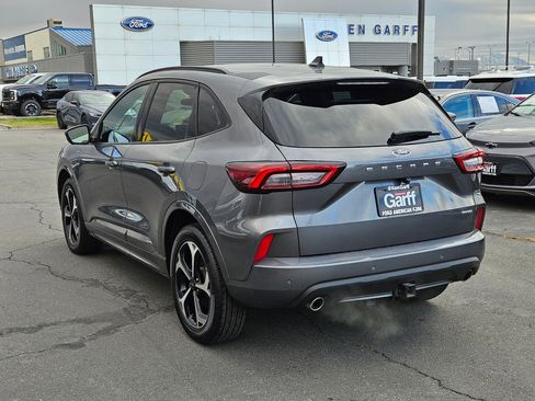 Used 2023 Ford Escape ST-Line Select w/ Tech Pack #2 image 9