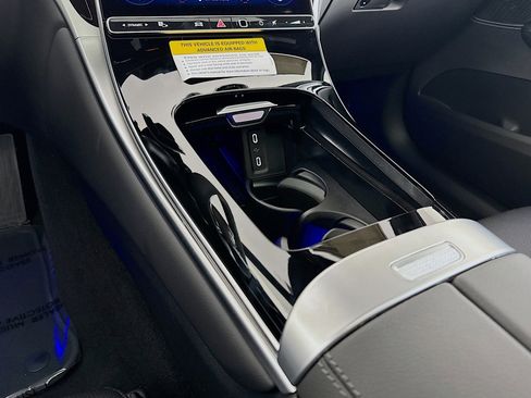 New 2026 Mercedes-Benz GLC 300 4MATIC image 5