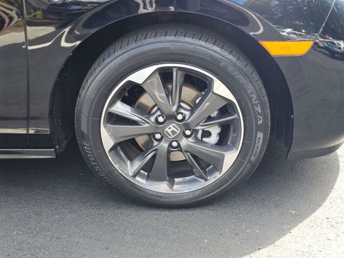 Used 2023 Honda Odyssey Elite image 9
