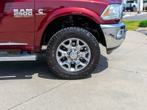 Used 2017 RAM 2500 Limited AWD/4WD image 38