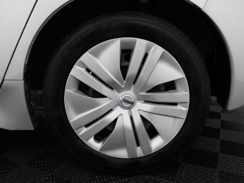 Used 2019 Nissan Leaf FWD image 10