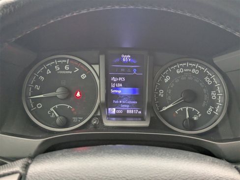 Used 2020 Toyota Tacoma TRD Sport w/ Phone Cable & Charge Package image 2