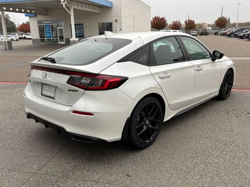 New 2025 Honda Civic Sport image 5