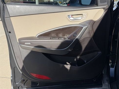 Used 2017 Hyundai Santa Fe Sport image 15