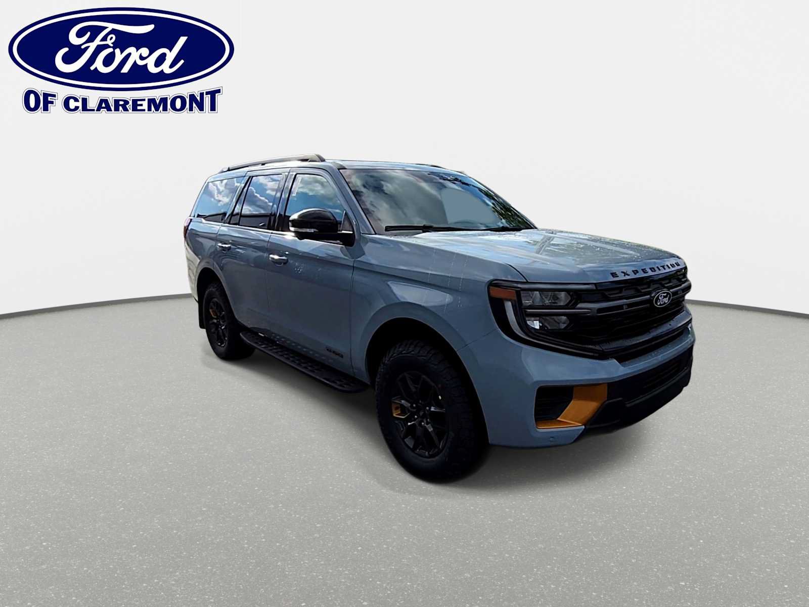 New 2027 Ford Expedition Tremor w/ Driver's Package AWD/4WD image 2
