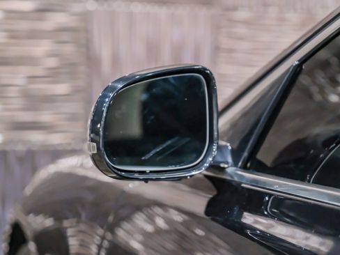 Used 2020 Jaguar XF Prestige image 38