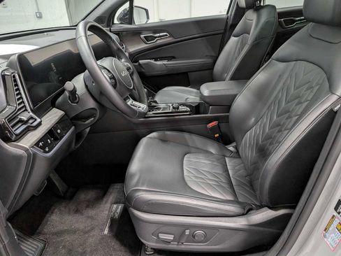 Certified 2024 Kia Sportage X-Line w/ X-Line Premium Package image 4