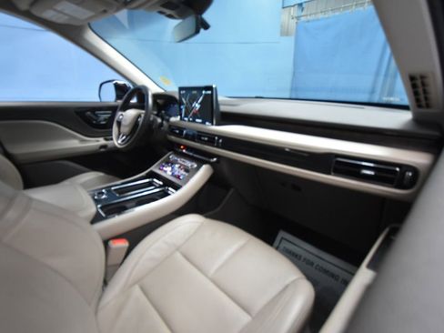 Used 2021 Lincoln Aviator Reserve w/ Elements Package Plus image 26