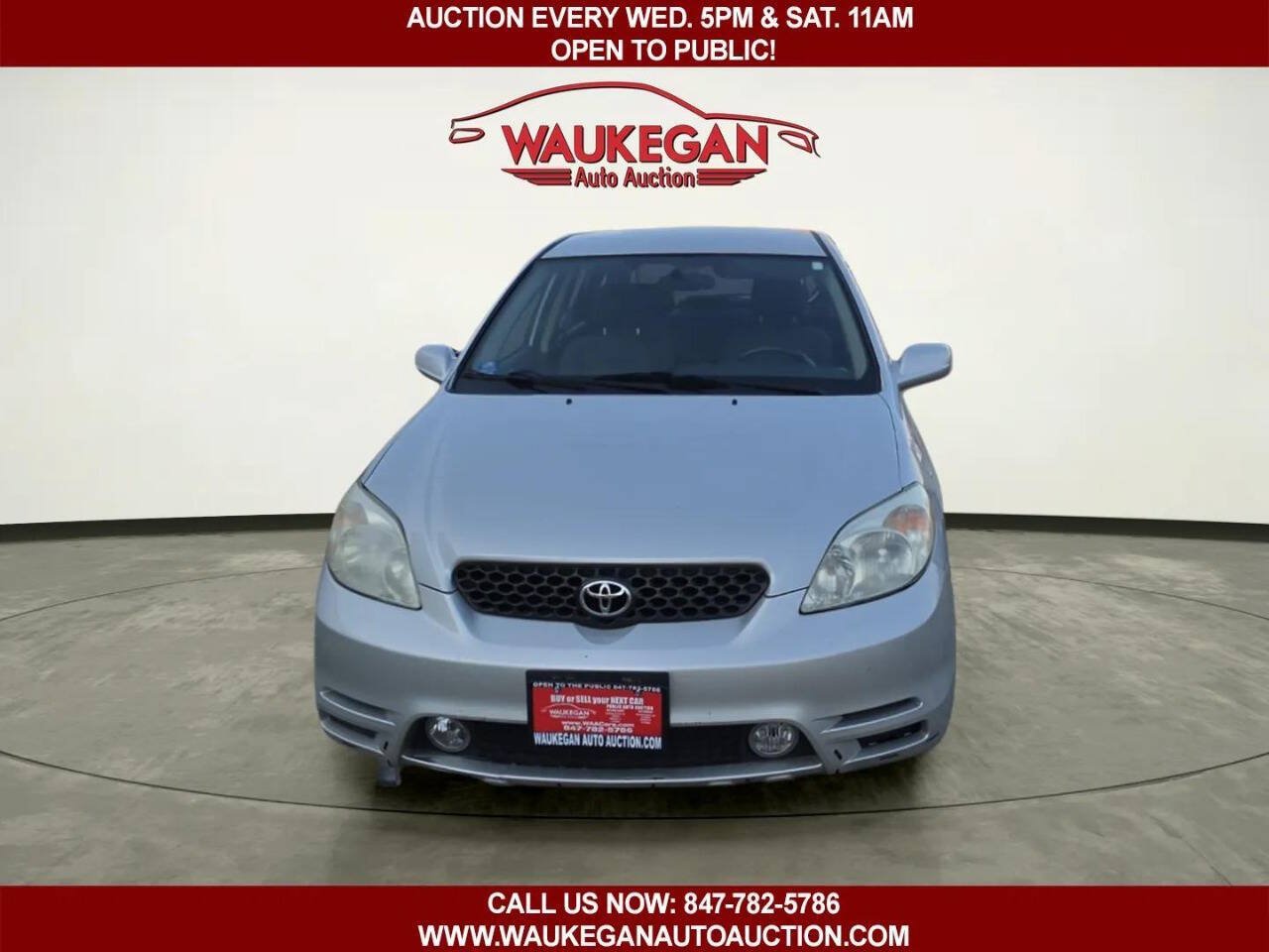 Used 2004 Toyota Matrix XR FWD image 2
