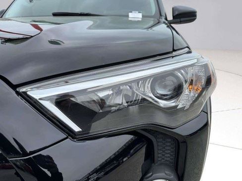 Used 2024 Toyota 4Runner SR5 AWD/4WD image 13