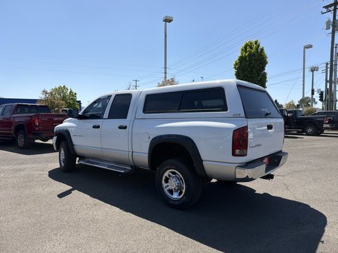 Used 2004 Dodge Ram 2500 Truck SLT w/ Trailer Tow Group AWD/4WD image 4