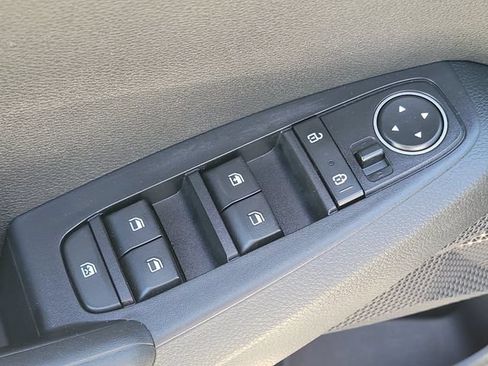 Used 2023 Kia Seltos LX AWD/4WD image 15