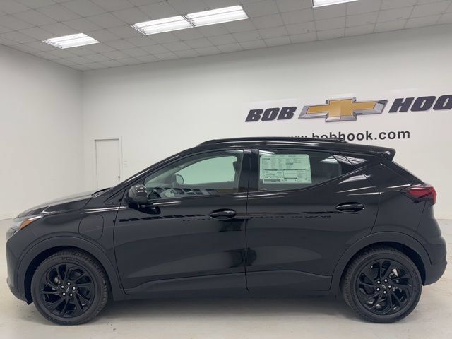 New 2027 Chevrolet Bolt RS w/ Technology Package FWD image 8