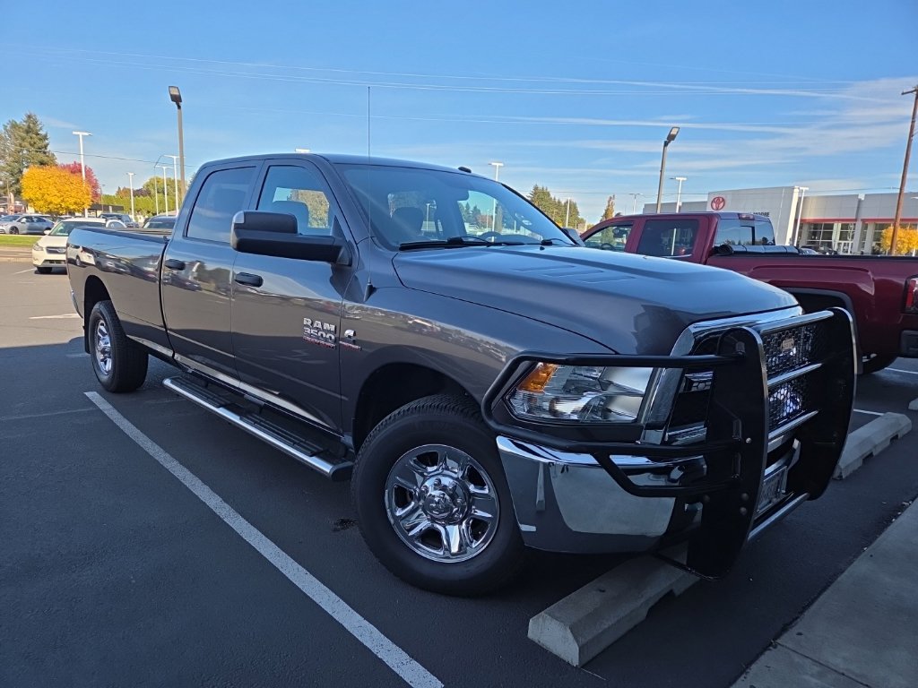 Used 2014 RAM 3500 Tradesman w/ Chrome Appearance Group RWD image 1