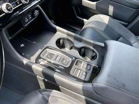 Used 2025 Honda Pilot EX-L image 15