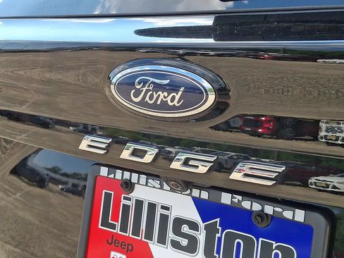 Used 2024 Ford Edge SEL AWD/4WD image 32