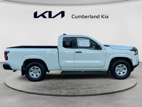 Used 2024 Nissan Frontier S w/ S Utility Package RWD image 6