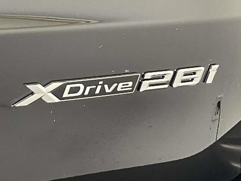 Used 2026 BMW X1 xDrive28i w/ Convenience Package AWD/4WD image 11