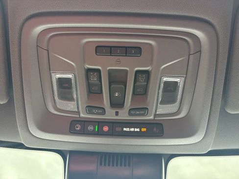 Used 2024 GMC Sierra 2500 Denali w/ Denali Reserve Package image 56