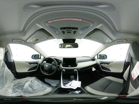 New 2025 Toyota RAV4 XLE image 66