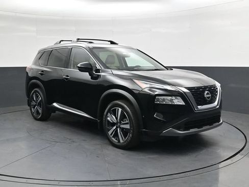 Used 2023 Nissan Rogue SL w/ SL Premium Package AWD/4WD image 2