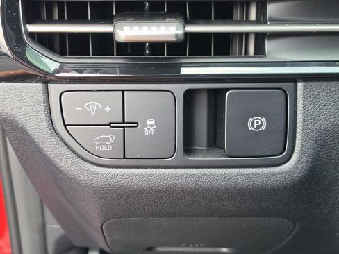 Certified 2026 Kia Sportage SX FWD image 38