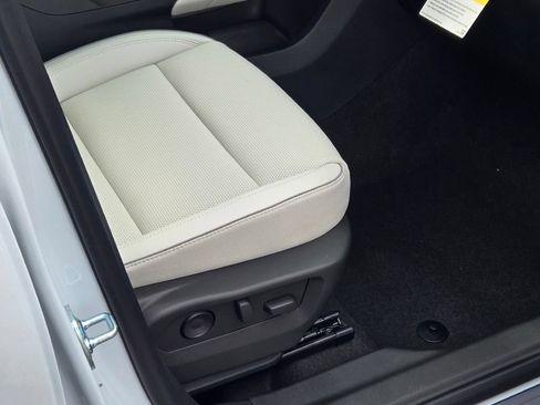 New 2026 Buick Envision Avenir AWD/4WD image 17