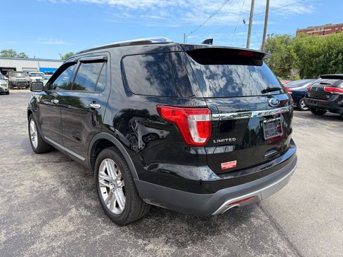 Used 2017 Ford Explorer Limited FWD image 6