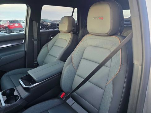 New 2026 GMC Terrain AT4 w/ Technology Package II image 21