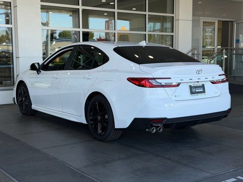 Certified 2026 Toyota Camry SE w/ Convenience Package FWD image 10